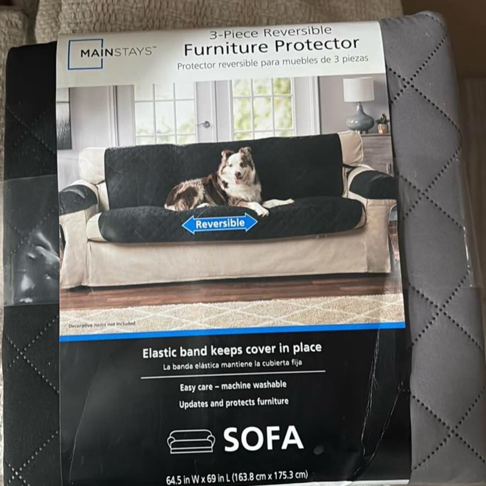 Max Studio Black Furniture Protector